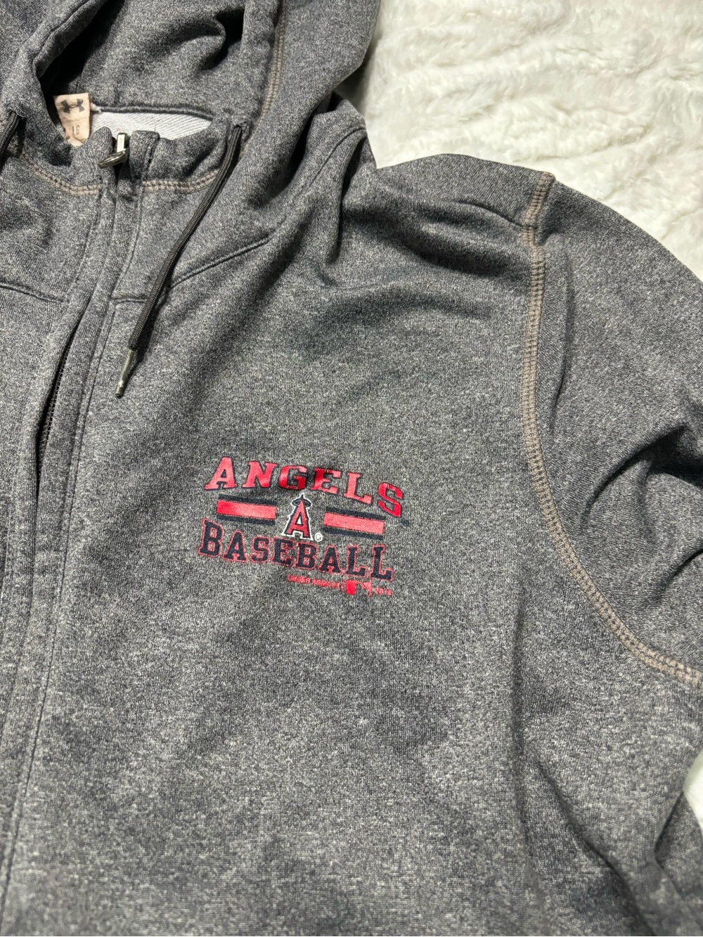 Under Armour Los Angeles Angels MLB Hooded Zip Coldgear Sweatshirt Large Jacket - Picture 5 of 10